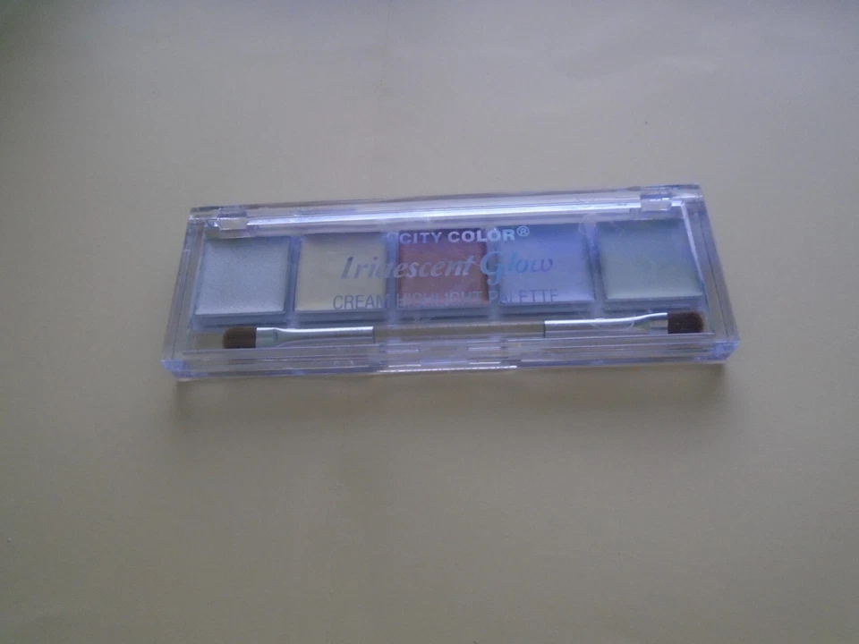 Новая запечатанная городская цветная радужная светящаяся кремовая палетка Hghlight - Изображение 1 из 1