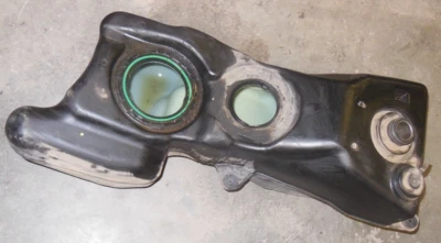 2002 Honda Goldwing GL1800 GL 1800 Fuel Gas Tank Container Petrol Gold Wing 02 - Image 1 of 3