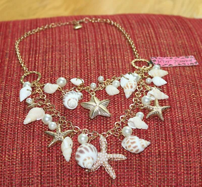 Betsey Johnson Seashells Starfish Pendant Necklace Goldtone. Pearls. NEW w/ Bag! - Image 1 of 4