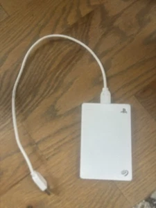 SeaGate Game Drive SRD00F1 Playstation 2 TB White External Hard Drive - Picture 1 of 2