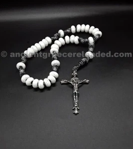 Weiße Taube Militär 550 anglikanischer Paracord Rosenkranz Kruzifix Kreuz (Antik Silber) - Bild 1 von 5