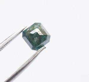 Diamante sfuso naturale taglio rosa colore blu smeraldo I3 purezza 5,52 mm 0,... - Foto 1 di 8