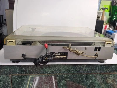 JVC Turntable L-T11 - Image 1 of 4
