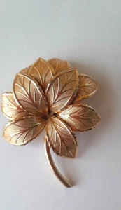 SPILLA VINTAGE TONO ORO FIRMATA CORO - Foto 1 di 6