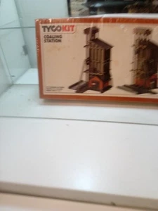 TYCO HO SCALE COAL STATION KIT UNASSEMBLED NEW - Picture 1 of 4