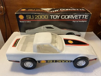 Vintage Processed Plastic Shell Oil SU 2000 White Corvette Lg 15” Toy Car-W/Box - Image 1 of 4