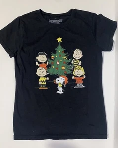 Kids Peanuts Christmas Tshirt Size XL Worn Once - Picture 1 of 2