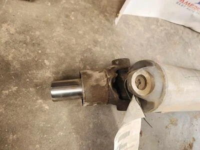 Eje de transmisión trasero NISSAN ARMADA 07 08 09 10 11 12 13 14 15 Foto 1 de 4