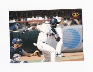 1997 Pacific #424 Tony Gwynn San Diego Padres - Picture 1 of 2