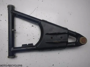 12 RZR570 RZR 570 delantero derecho superior control un brazo 46 - Imagen 1 de 3