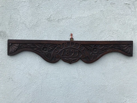 1897 Jubilee Oak Carving Sign 6" X 33 1/2" Cover