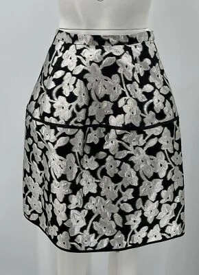 Oscar De La Renta Black/Silver Floral Jacquard A-Line Knee-Length Skirt sz 6 - Image 1 of 4