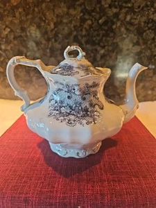 NEW WHARF ENGLAND MONARCH TEAPOT C 1891-1894 VICTORIAN ERA BLUE AND WHITE - Picture 1 of 23