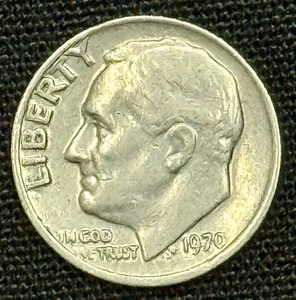 1970 No Mint Mark Circulated Some Detail Roosevelt Dime - Picture 1 of 4