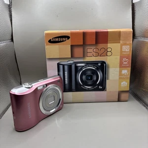 Samsung ES28 12.2MP Compact Digital Camera 5x Zoom Pink + Box - Picture 1 of 18