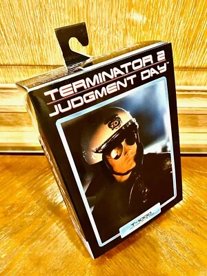 NECA TERMINATOR 2 JUDGEMENT DAY ULTIMATE T1000 MOTORCYCLE COP 7" ACTION FIGURE - Image 1 of 4