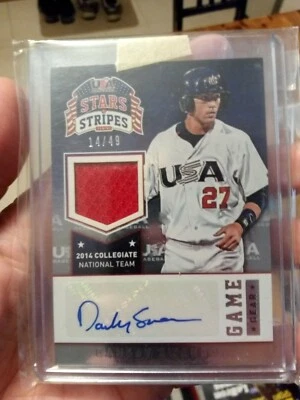 2015 PANINI STARS & STRIPES USA BASEBALL JERSEY AUTO DANSBY SWANSON #'D /49-RARE — 第 1/2 张图片