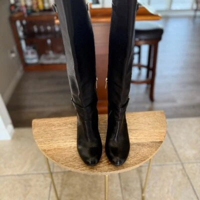 Botas hasta la rodilla COACH talla 7 ADAIR de cuero negro guijarro Foto 1 de 4