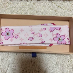 Louis Vuitton Cherry Murakami LV X TM Monograma Cerise Bandeau Blanco M94968 - Imagen 1 de 5