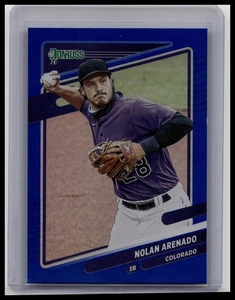 2021 Donruss #146b Nolan Arenado Holo Blue Fielding - Picture 1 of 2