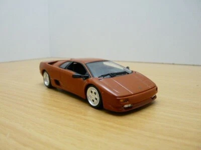 LAMBORGHINI DIABLO cuivre métallisé 1/43 1994 - Photo 1/4