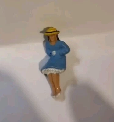 Corgi Toys 9021 figure Daimler ORIGINAL passenger - Image 1 of 2