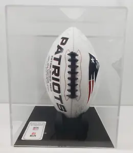 2021 NFL Rawlings Signature Football with display case NEW ENGLAND PATRIOTS - Picture 1 of 10