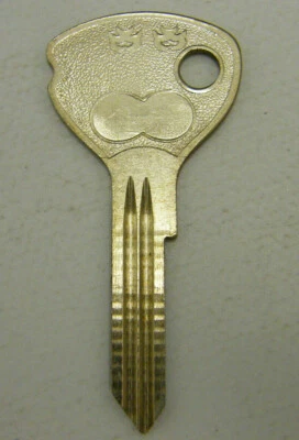 AUTO B Chiavi Anello Opel Admiral Kadett Rekord OLYMPIA - Profilo: D - Image 1 of 4