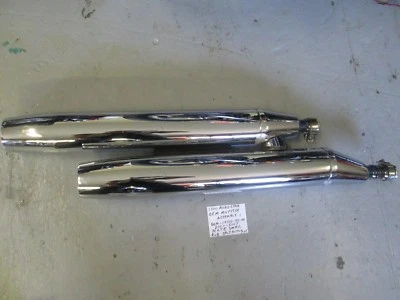 1700 Road Star OEM  MUFFLER ASSEMBLY , 5VN-14710-00-00 - Image 1 of 4