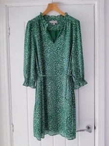 Hobbs Stefania Floral Mini Dress Size UK 12 Green / White V Neck 3/4 Sleeves - Picture 1 of 17