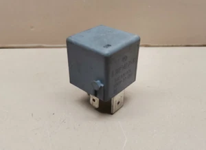 RELAIS GRIS MERCEDES W212 CLASSE E REF A0025422619   * - Picture 1 of 5