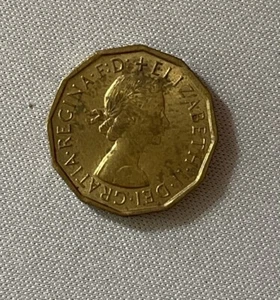 1967 UK Great Britain 3 Pence Thruppence Thrupenny Queen Elizabeth II Coin (67cc - Imagen 1 de 2