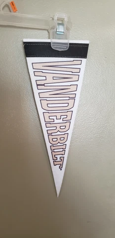 VANDERBILT COMMODORES NCAA FELT  PENNANT 10/30/21 Cover