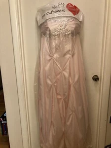 Masquerade Women 14/15 Light Pink Dress Long Formal Gown Bead Sequin Quinceanera - Picture 1 of 6