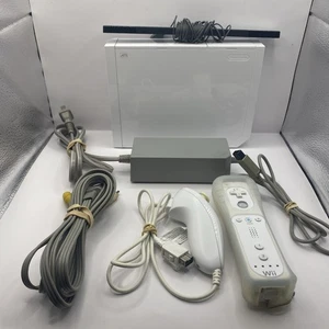 Nintendo Wii Model RVL-001 Console Bundle Remote Nunchuck – Tested & Working Oem - Picture 1 of 23