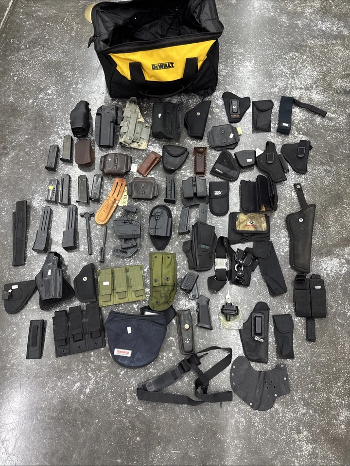 enorme lote de fundas, cargadores y cuero Foto 1 de 4