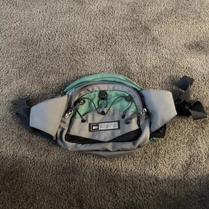 REI Single Shot Hüft Bauchtasche - Taille Trink - verstellbare Taille Laufen Wandern - Bild 1 von 2