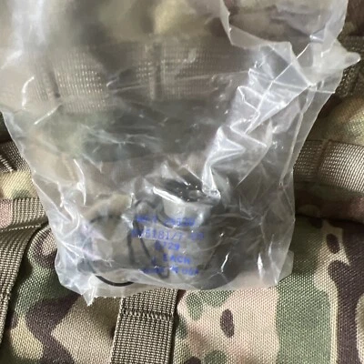 M55181/7-03, EATON 8 Position Circular Connector Plug, Male Pins Solder Cup - Image 1 of 4