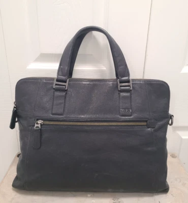 TUMI 68516D Beacon Hill 2-Way Leather Briefcase Purse. Good Condition. - Image 1 of 4