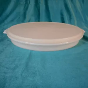 Vintage Tupperware weiß geteilt Serviertablett 405 mit klarem rundem Verschlussdeckel - Bild 1 von 4