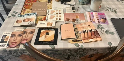 foundation (17) and concealer samples (10) - Image 1 of 2