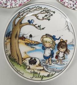 VINTAGE 1966 "JULY” JOAN WALSH ANGLUND PLATE - WALTER, WEST GERMANY. - Picture 1 of 2