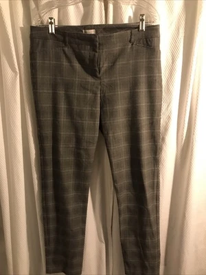 Van Huesen Extensible Pant Size 10 Plaid Gray Black White Straight Leg - Image 1 of 3