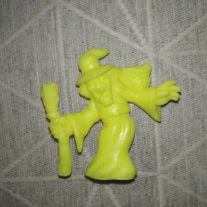 Monster in my pocket MIMP - NEON FLUO - 44 WITCH - neon yellow - Imagen 1 de 1