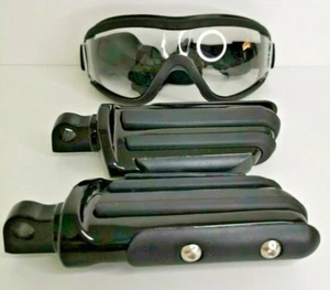 Motorcycle foot pegs blacked out with rubber grip for Harley Davison and other m - Picture 1 of 4