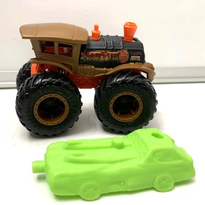 Hot Wheels Monster Trucks Loco Punk 1:64 Scale - (B6) - Picture 1 of 4
