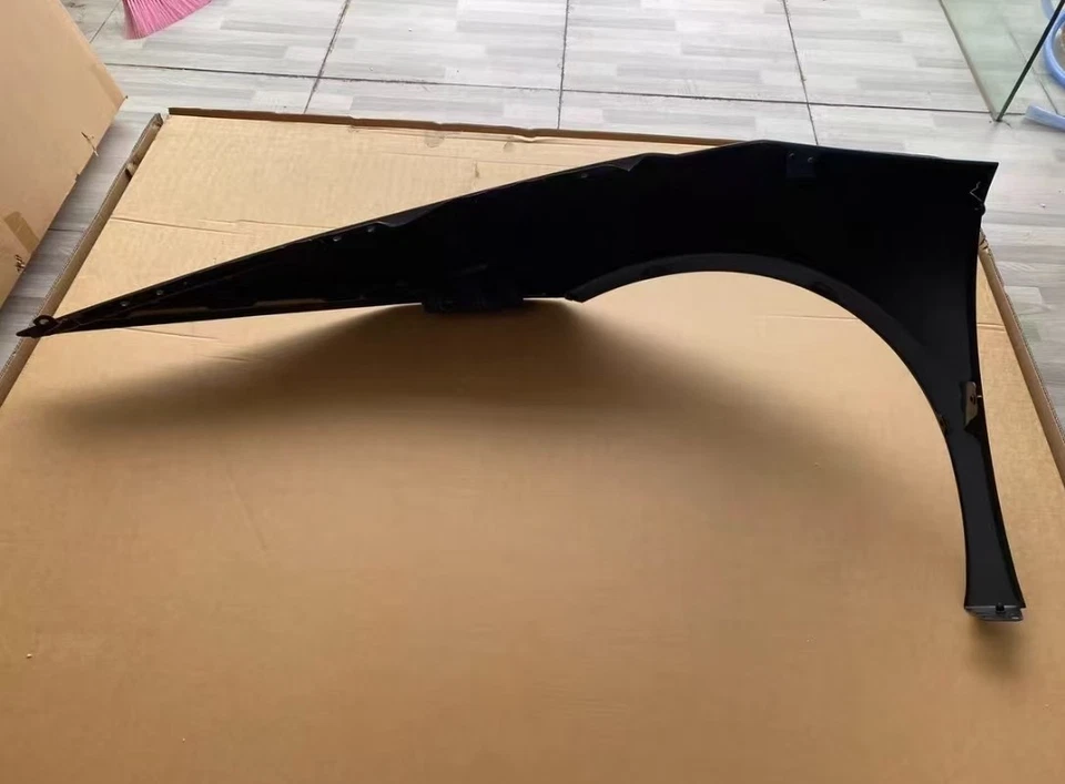 Guardabarros derecho para Lamborghini HURACAN EVO LP580/LP610 4T0821022D Foto 1 de 4