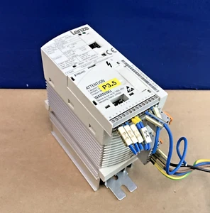 Lenze E82EV371_2B Vector 8200 Frequency Inverter - Picture 1 of 7