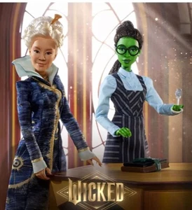 2024 MATTEL CREATIONS WICKED 2 DOLL SET ELPHABA MADAME MORRIBLE EXCLUSIVE RARE - Imagen 1 de 20