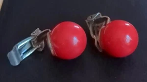 1950's Red Plastic Celluloid Full Ball Clip On Earrings Gold Tone Metal Vintage  - Picture 1 of 7